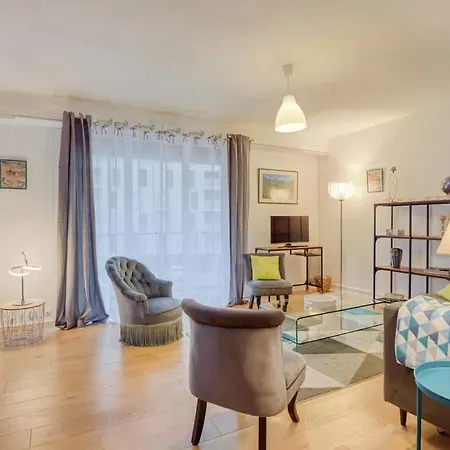 Le Fougeres - 2 Chambres, Garage Prive 公寓 *